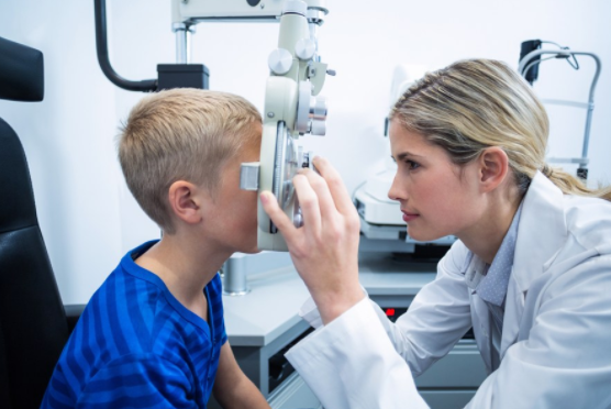 孩子眼部筛查什么时候做 孩子多久做一次视力检查