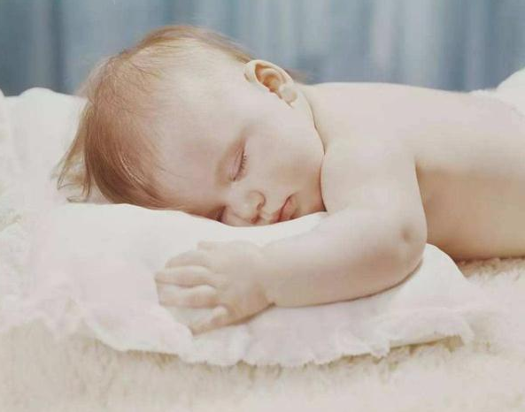 宝宝喂黄连水可以去胎毒吗 什么样的孕妈体质更容易生出胎毒宝宝