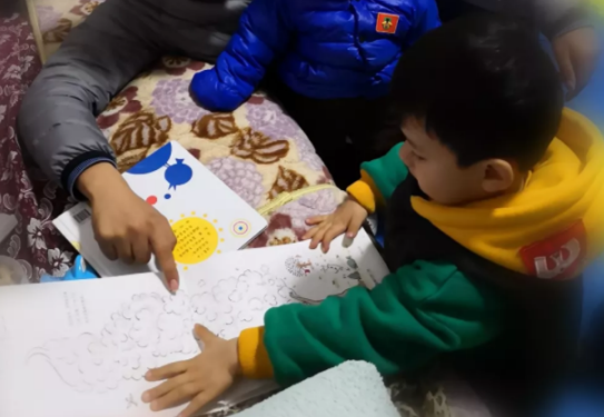 怎么引导宝宝看绘本 引导宝宝看绘本的方法