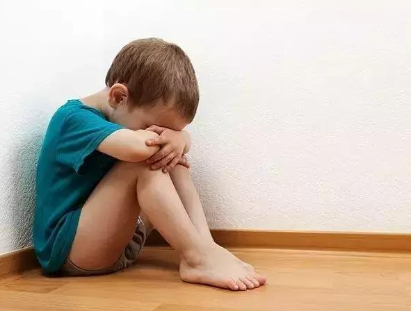 儿童尿毒症是怎么引起的 儿童尿毒症可以治愈吗
