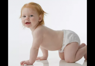 给宝宝换纸尿裤要注意什么 怎么给宝宝换纸尿裤