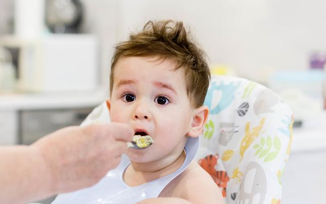 宝宝各月龄肉类辅食摄入量是多少 宝宝肉类辅食做法食谱推荐