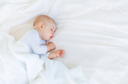 睡眠训练会导致宝宝没有安全感吗 如何建立宝宝的安全感