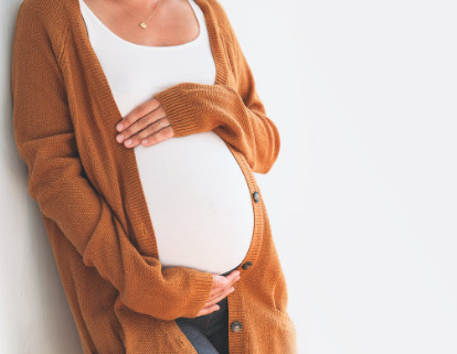 同房后垫高臀部真的有助于受孕吗 如何能够顺利受孕