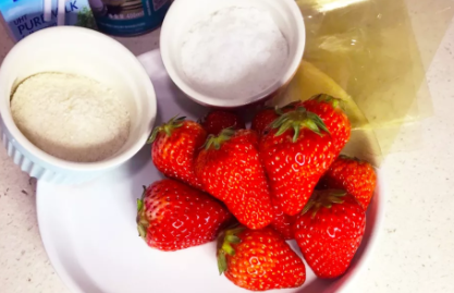 宝宝草莓辅食制作方法 草莓辅食大全