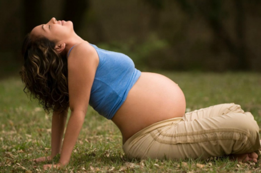 坐姿会影响分娩吗 常见坐姿影响孕妇分娩