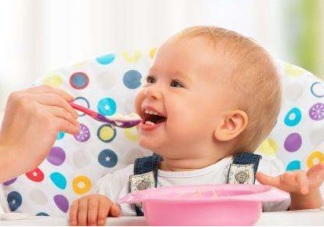 容易让宝宝过敏的食物有哪些 宝宝添加辅食要注意什么